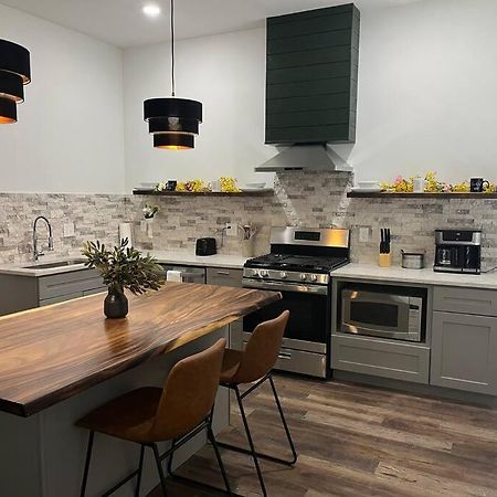 Вілла Luxury 2Br Within Walking Distance To Nightlife!! Ковінгтон Екстер'єр фото